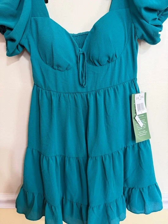 B. Smart Women’s Size 7 Teal Puff-Sleeve Tiered Mini Dress - Picture 2 of 12